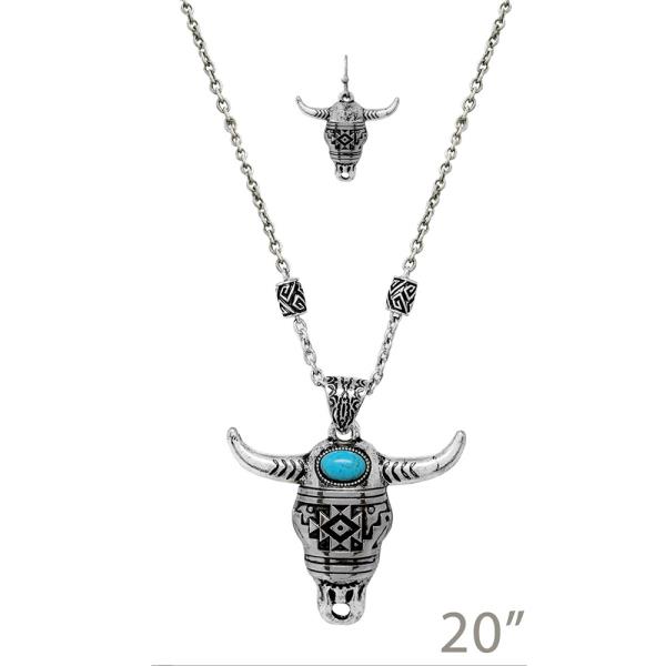 CATTLE SKULL METAL NECKLACE