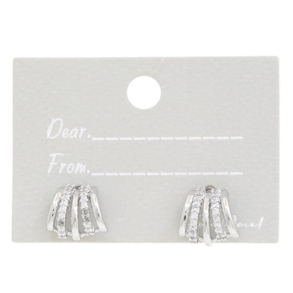 MULTI HOOP CURVE METAL EARRING