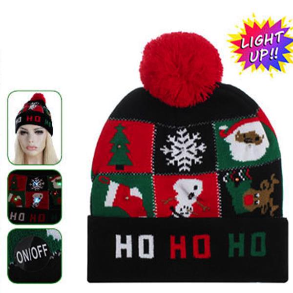 CHRISTMAS BEANIES WITH LIGHT