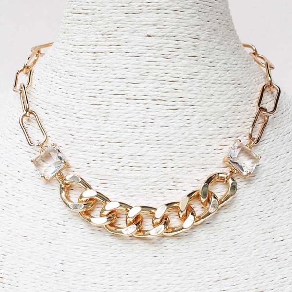 SQUARE CRYSTAL CURB LINK NECKLACE