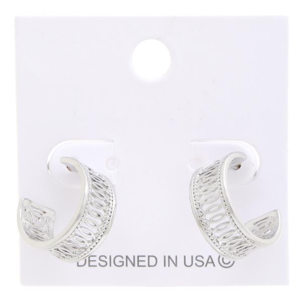 OPEN CIRCLE METAL EARRING