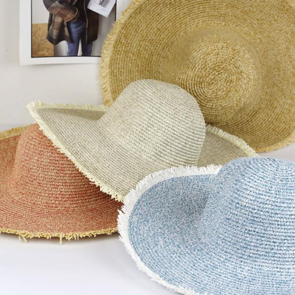FRAYED TWO TONE MIXED COLOR STRAW FLOPPY HAT