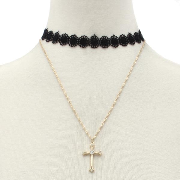 CROSS CHARM ROPE LINK CHOKER NECKLACE