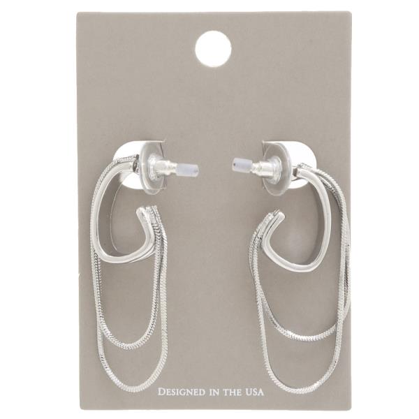 METAL CHAIN C EARRING