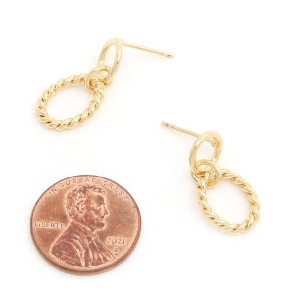 TWISTED OVAL CIRCLE LINK 14K GOLD DIPPED HYPOALLERGENIC EARRING