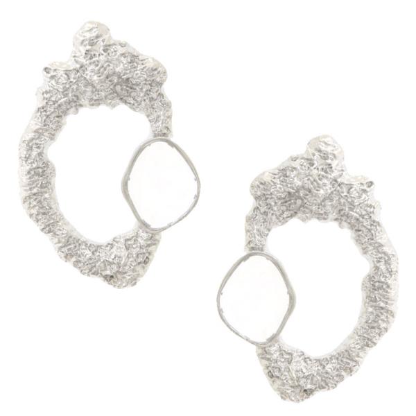 CLEAR STONE TEXTURED METAL EARRING