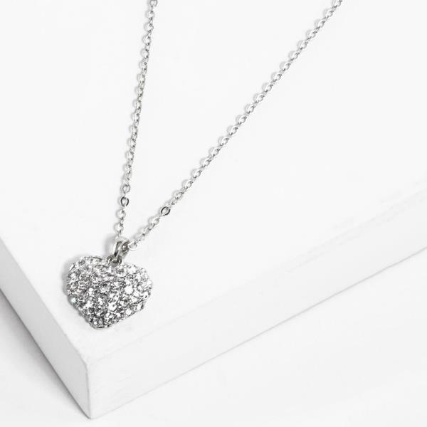 HEART PENDANT NECKLACE