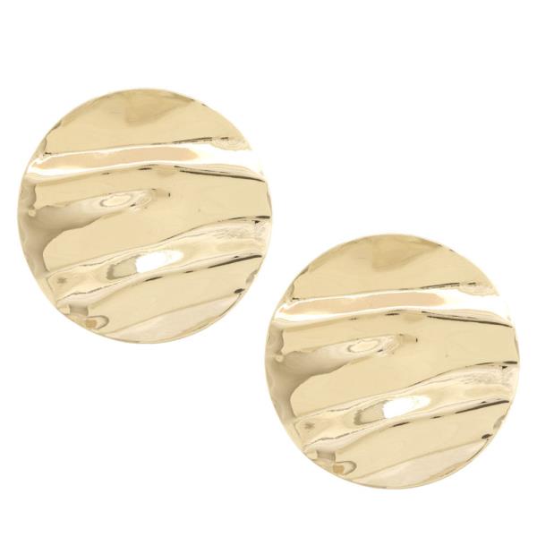 LINED ROUND METAL EARRING