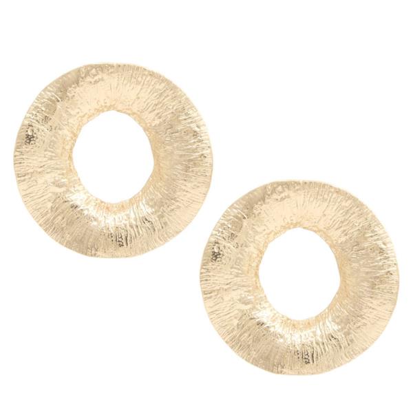 CUT OUT CIRCLE TEXTURED EARRING