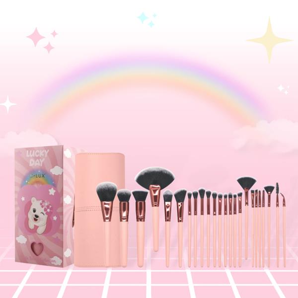 CUTE BEAR COLLECTION LUCKY DAY 24 PC MAKEUP BRUSH SET