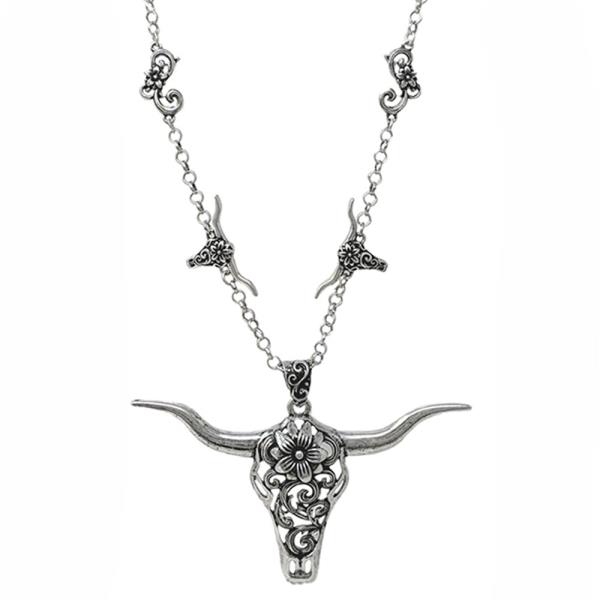 WESTERN STYLE COW SKULL PENDANT NECKLACE
