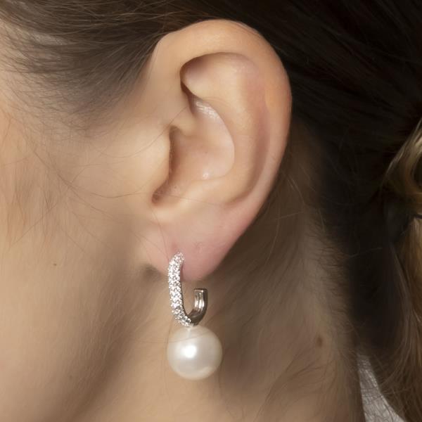 14K GOLD/WHITE GOLD DIPPED GLAMOUROUS LINK PEARL POST EARRINGS