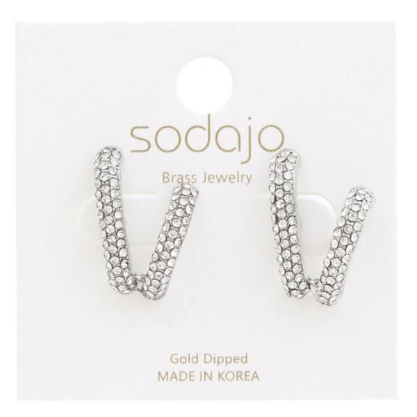 SODAJO V SHAPE METAL GOLD DIPPED EARRING