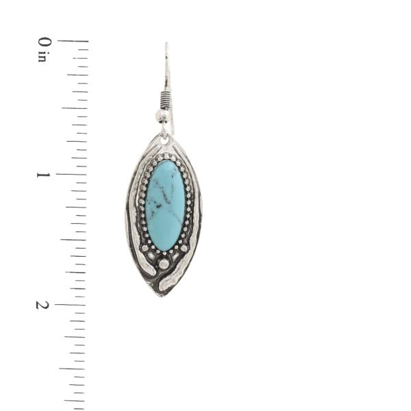 WESTERN TURQUOISE POINTED OVAL DANGLE EARRING