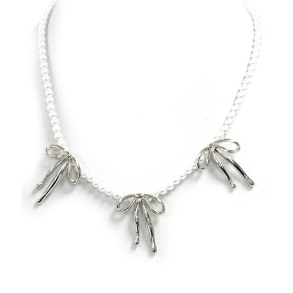 PEARL TRIPLE RIBBON STATION NECKLACE