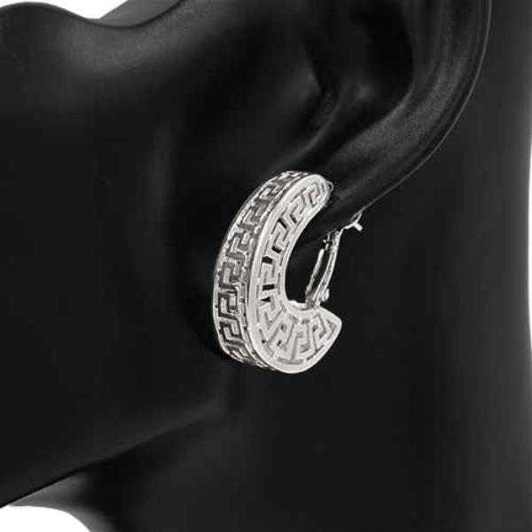 METAL MAZE HOOP EARRING