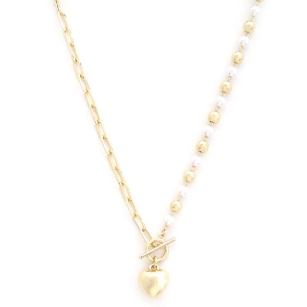 SODAJO PUFFY HEART CHARM PEARL BEAD OVAL LINK TOGGLE CLASP NECKLACE