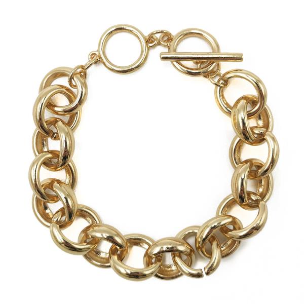 ROUND CHAIN TOGGLE CLASP BRACELET