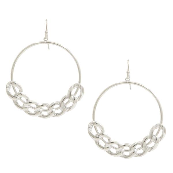 CIRCLE LINK METAL HOOP EARRING