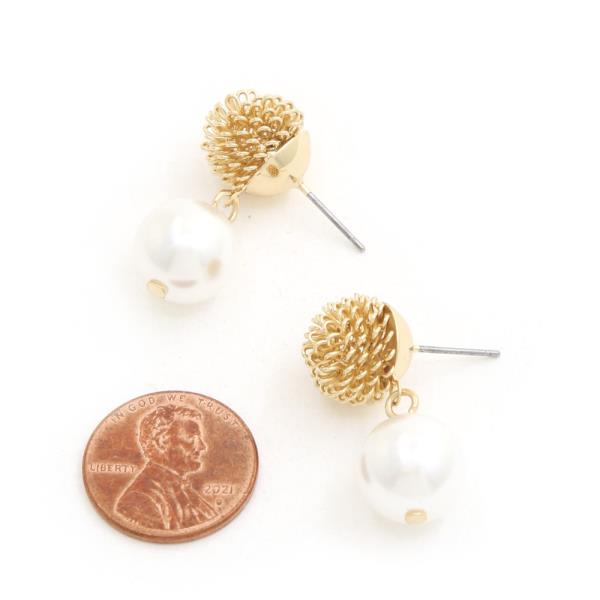 SODAJO PEARL BEAD WIRE BEAD GOLD DIPPED EARRING