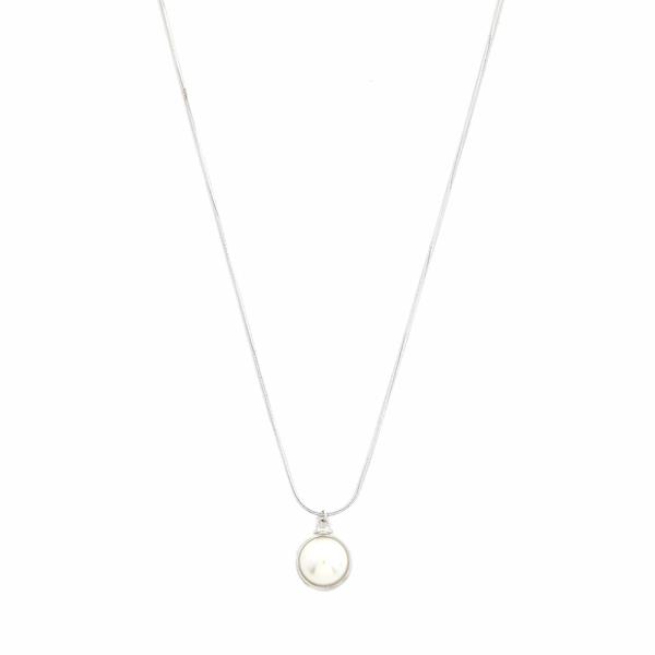 PEARL PENDANT NECKLACE