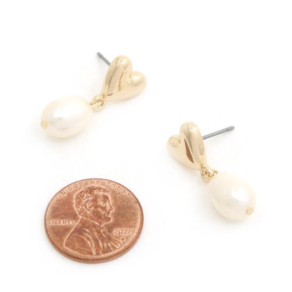 HEART PEARL BEAD EARRING