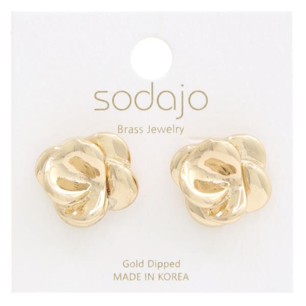 SODAJO FLOWER GOLD DIPPED EARRING