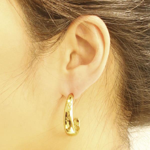 14K GOLD/WHITE GOLD DIPPED SMOOTH CURVE POST EARRINGS