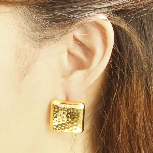 14K GOLD/WHITE GOLD DIPPED BISCUIT POST EARRINGS