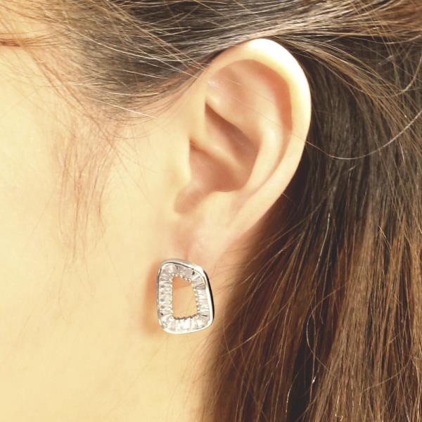 14K GOLD/WHITE GOLD DIPPED HOLLOW OVAL PAVE CZ POST EARRINGS
