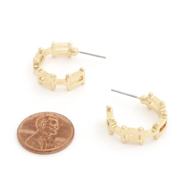 SODAJO RECTANGLE LINK OPEN HOOP GOLD DIPPED EARRING