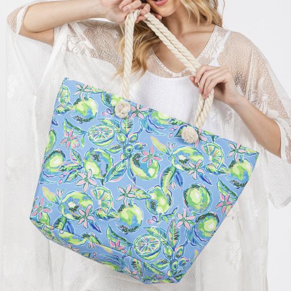 HAND DRAWN LIME PRINT BEACH TOTE BAG