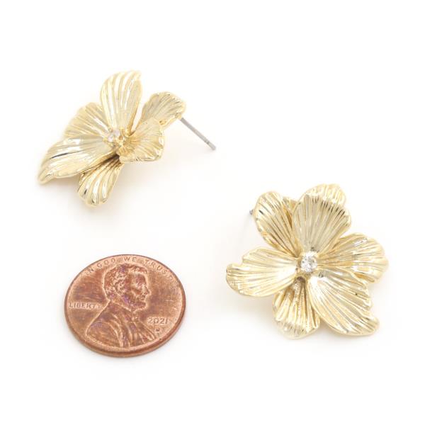 SODAJO CZ FLOWER GOLD DIPPED EARRING