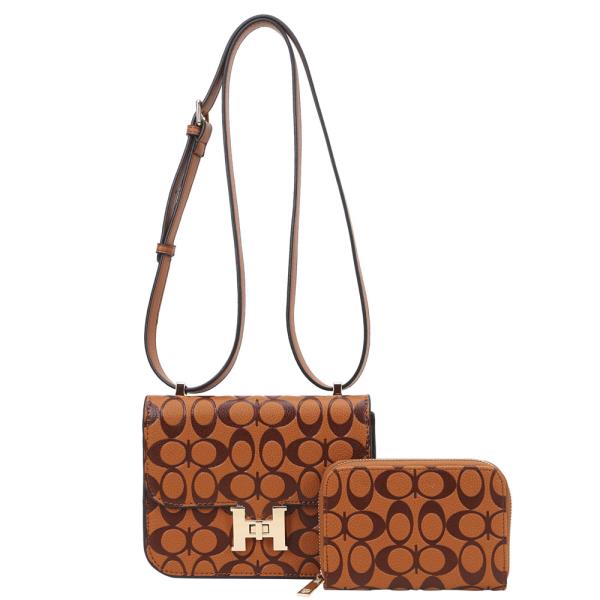 ROUND PATTERN H BUCKLE CROSSBODY BAG