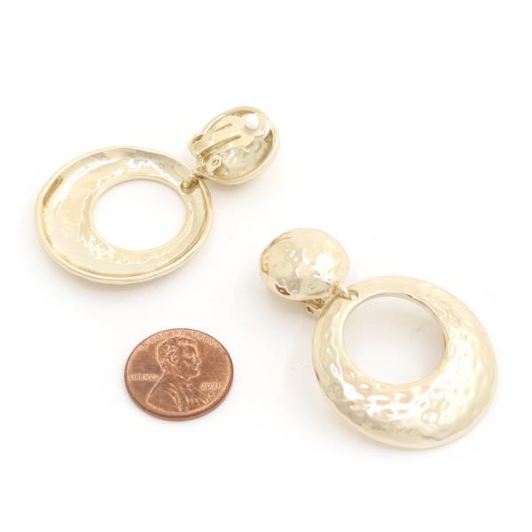 METAL ROUND DROP CLIP -ON EARRING