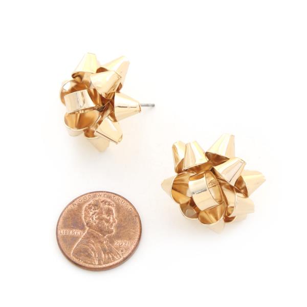 CHRISTMAS METAL STUD EARRING