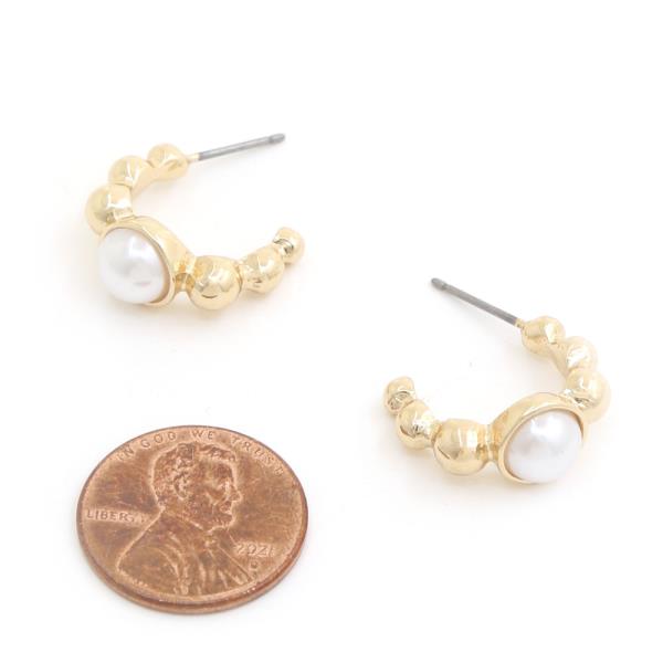 SODAJO PEARL BEAD METAL OPEN HOOP EARRING