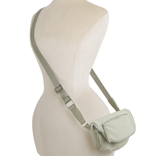 ROUND ZIPPER CROSSBODY BAG