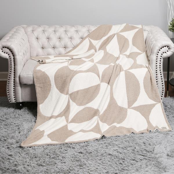 OVERLAPPING CIRCLE REVERSIBLE THROW BLANKET