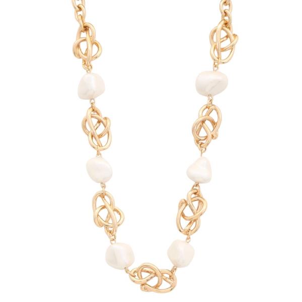 HEART KNOT PEARL BEAD STATION NECKLACE