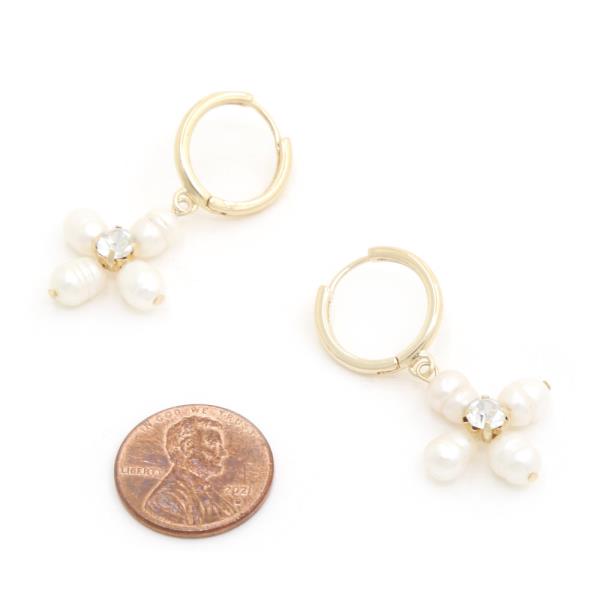 FLOWER PEARL BEAD HOOP DANGLE EARRING