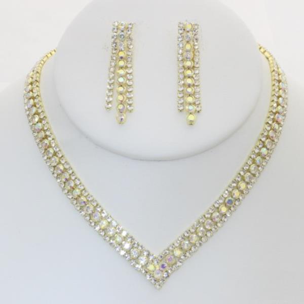 V SHAPE RHINESTONE NECKLACE