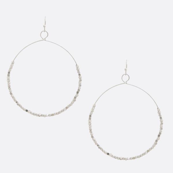 BEADED ROUND METAL EARRING