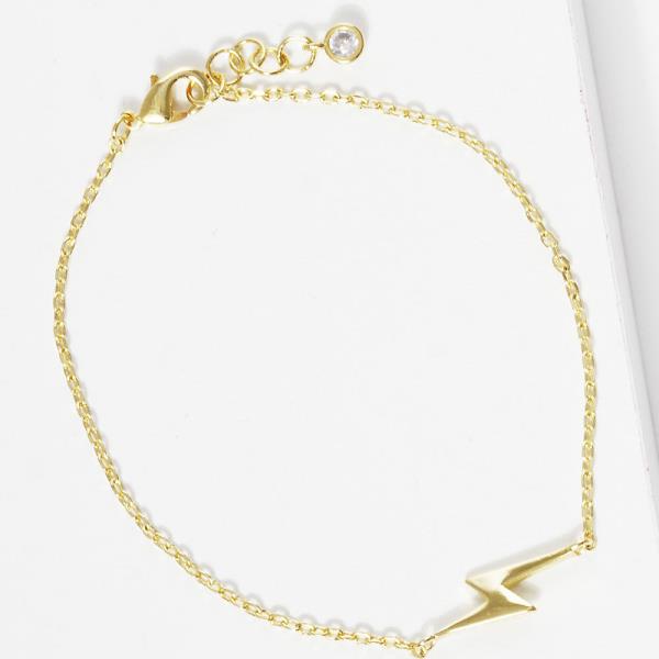 GOLD DIPPED LIGHTNING NECKLACE