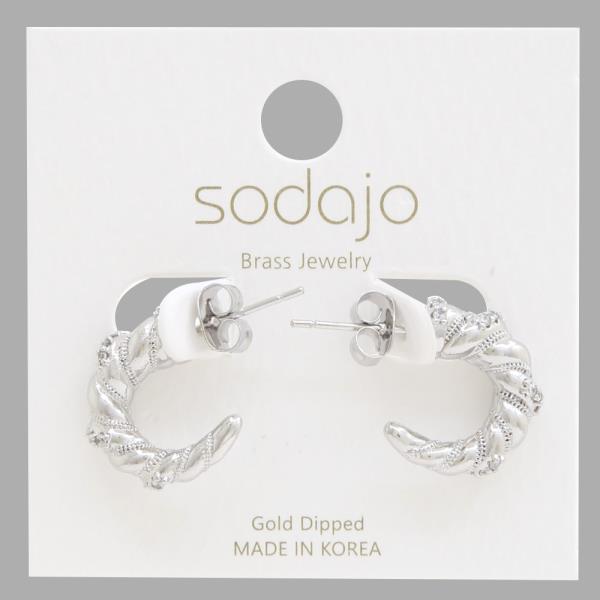 SODAJO TWISTED LINK OPEN HOOP GOLD DIPPED EARRING