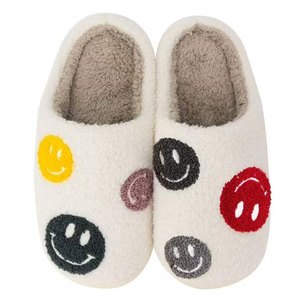 HAPPY FACE COZY FLUFFY HOUSE SLIPPER