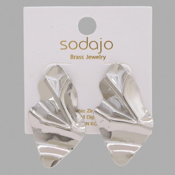 SODAJO WAVY BENT METAL GOLD DIPPED EARRING