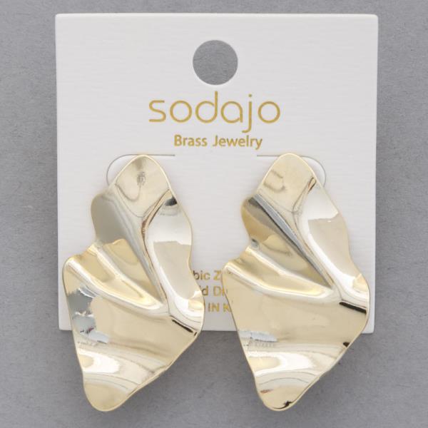 SODAJO WAVY BENT METAL GOLD DIPPED EARRING