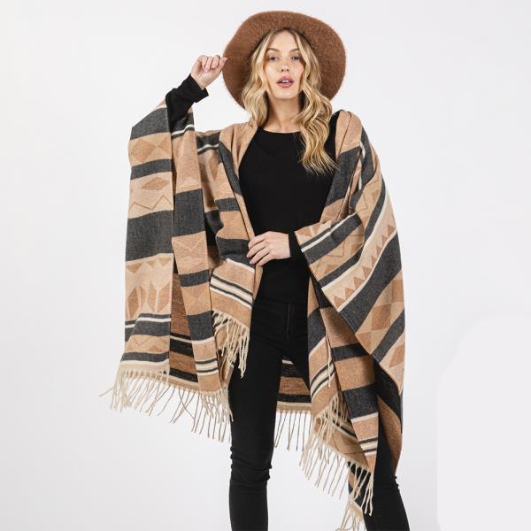 AZTEC PATTERN FRINGE RUANA