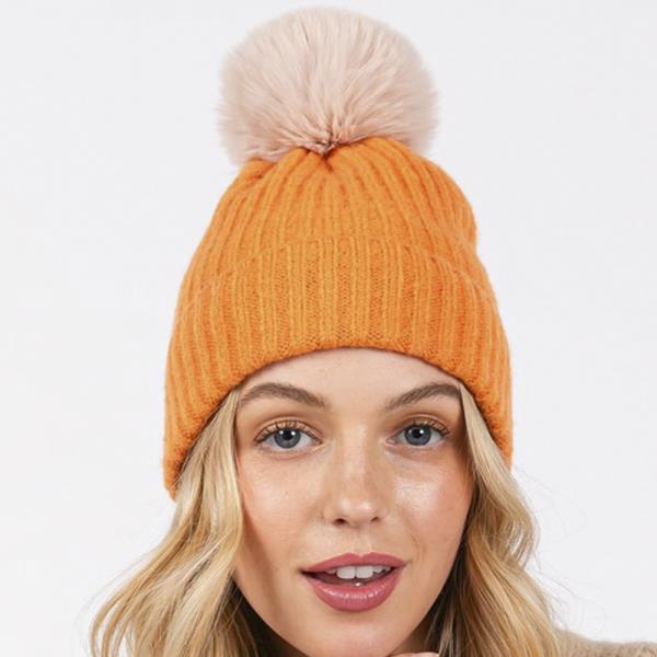 SOLID COLOR POM POM TWO TONE BEANIE